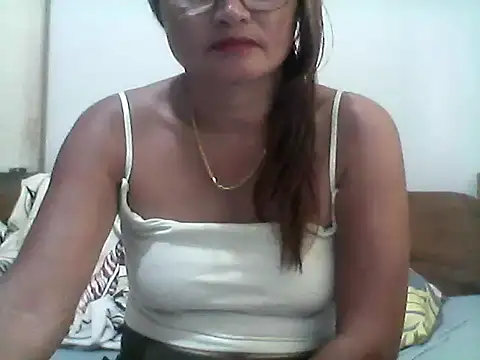 nathalie0045 online show from March 2026 12:45:01 AM