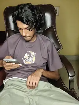 thecatfish online show from October 2025 04:08:02 PM