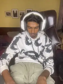 thecatfish online show from December 2025 08:08:02 AM