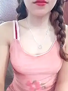 MyMy08 online show from October 2025 01:32:01 PM