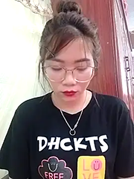 Snapshot of MyMy08 chatting on December 2025 11:50:02 AM MyMy08 online show from December 2025 11:50:02 AM