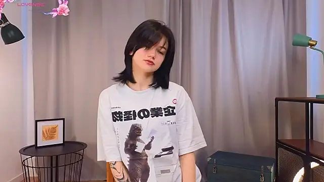 Snapshot of PamilaGrassle chatting on September 2025 04:06:02 AM PamilaGrassle online show from September 2025 04:06:02 AM