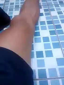 Snapshot of lopixe09 chatting on October 2025 05:47:01 PM lopixe09 online show from October 2025 05:47:01 PM