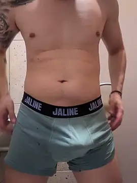 Snapshot of 9999Alez chatting on October 2025 07:23:01 PM 9999Alez online show from October 2025 07:23:01 PM