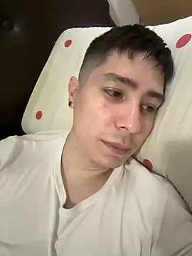 Snapshot of 9999Alez chatting on October 2025 07:59:01 PM 9999Alez online show from October 2025 07:59:01 PM