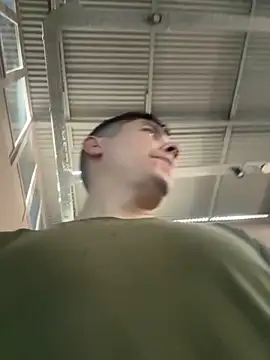 Snapshot of 9999Alez chatting on October 2025 07:47:02 PM 9999Alez online show from October 2025 07:47:02 PM