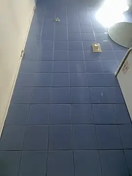 Snapshot of 9999Alez chatting on November 2025 11:07:02 PM 9999Alez online show from November 2025 11:07:02 PM