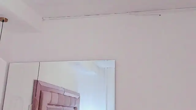 cloemorwen online show from December 2025 02:17:02 AM