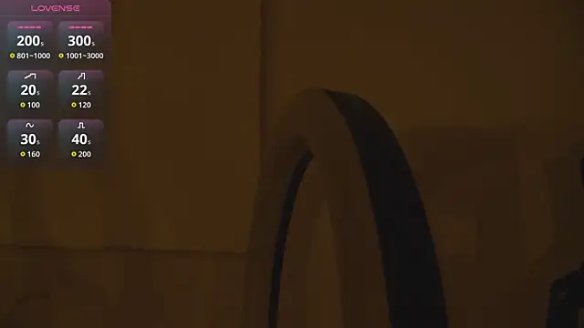 Snapshot of emma_morales_ chatting on October 2025 12:08:02 AM emma morales online show from October 2025 12:08:02 AM