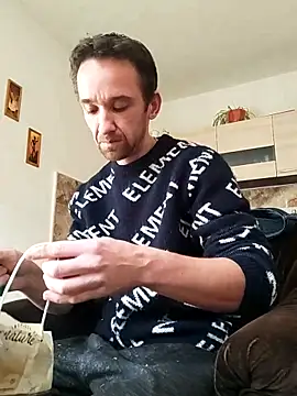 Snapshot of xxxxxcgbn chatting on October 2025 11:33:01 AM xxxxxcgbn online show from October 2025 11:33:01 AM