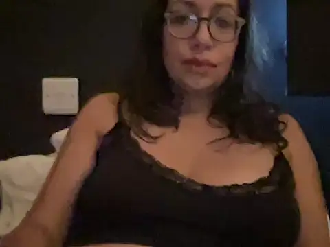 RosaFreya online show from February 2026 09:46:01 AM