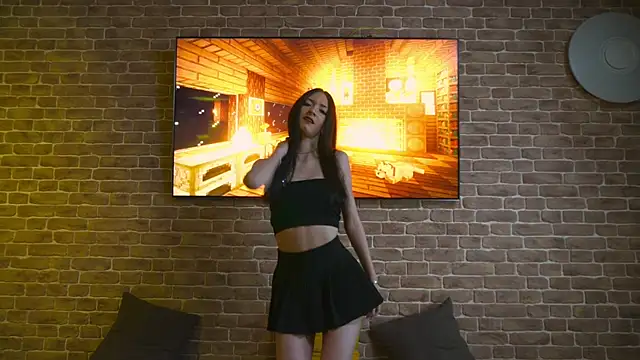 Snapshot of LessyLuiz chatting on September 2025 11:05:02 PM LessyLuiz online show from September 2025 11:05:02 PM