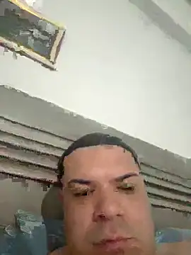 YadielPublic online show from February 2026 11:01:02 PM