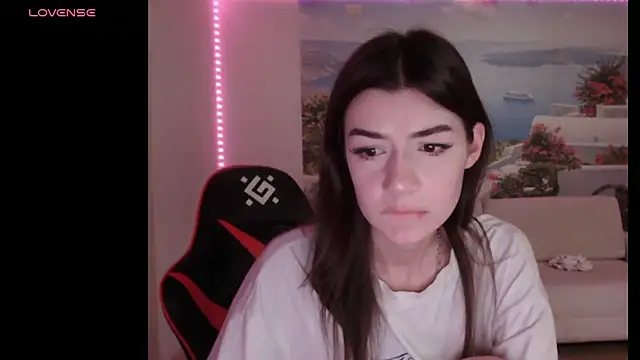 Snapshot of shadowraze228 chatting on November 2025 06:18:02 PM shadowraze228 online show from November 2025 06:18:02 PM