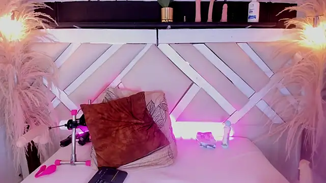 Zoe-Johnson  online show from March 2026 02:04:02 AM