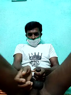 Snapshot of ShinuRoy chatting on December 2025 12:09:02 AM ShinuRoy online show from December 2025 12:09:02 AM