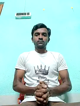 Snapshot of ShinuRoy chatting on December 2025 11:44:02 PM ShinuRoy online show from December 2025 11:44:02 PM