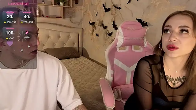 Crystal-Nuts online show from December 2025 11:20:01 PM