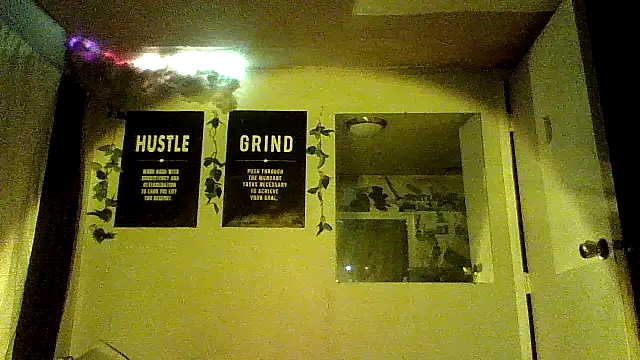 B3toBaby online show from December 2025 10:13:01 AM