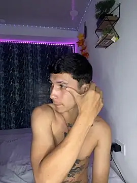 Snapshot of Alejandro_BigCock22 chatting on October 2025 08:12:01 AM Alejandro BigCock22 online show from October 2025 08:12:01 AM