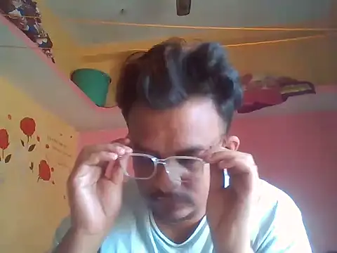 Nihaal17 online show from December 2025 03:03:01 AM