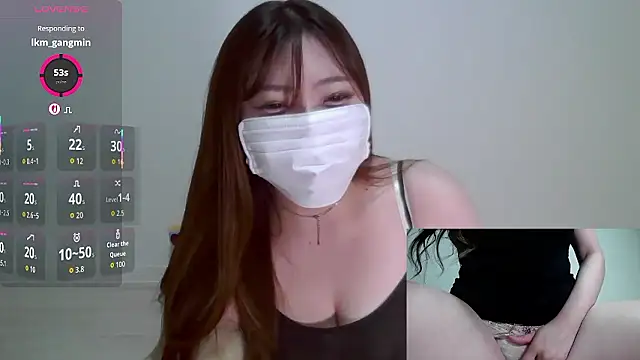 Snapshot of eri_0824 chatting on October 2025 06:56:02 AM eri 0824 online show from October 2025 06:56:02 AM