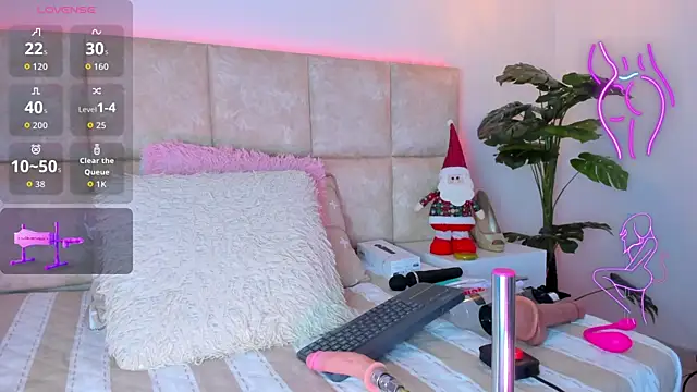 Snapshot of GabbieMonson chatting on January 2026 02:22:01 PM GabbieMonson online show from January 2026 02:22:01 PM