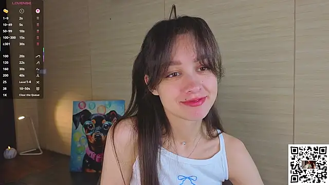 Snapshot of VineciaDestors chatting on October 2025 01:32:01 PM VineciaDestors online show from October 2025 01:32:01 PM