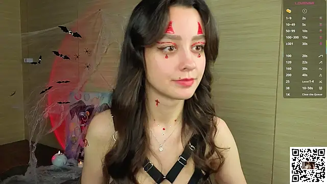 Snapshot of VineciaDestors chatting on October 2025 06:19:01 PM VineciaDestors online show from October 2025 06:19:01 PM