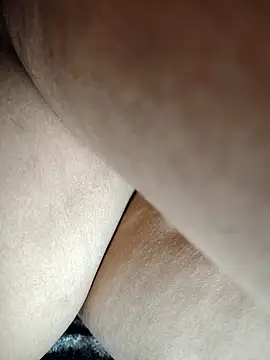 Snapshot of Hot_pooja55 chatting on February 2026 04:00:01 PM Hot pooja55 online show from February 2026 04:00:01 PM