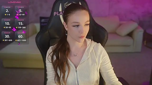 Ella 054 online show from February 2026 11:43:01 PM