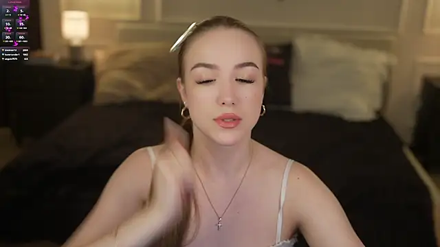 Ella 054 online show from March 2026 11:52:02 PM