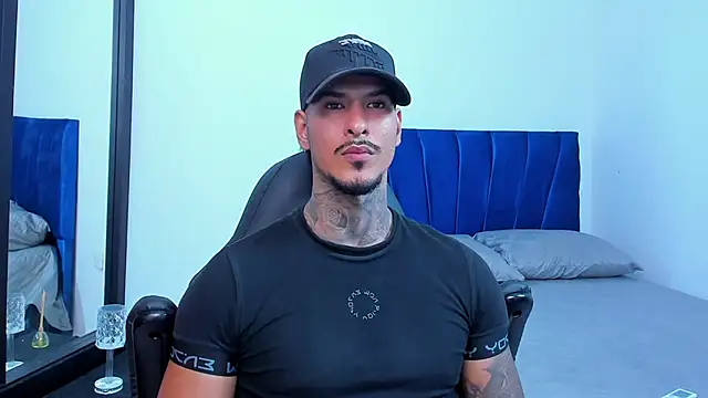 jiro kenji1 online show from October 2025 10:07:02 PM