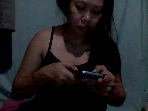 maypah online show from April 2026 11:00:01 PM