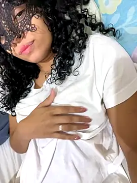 Snapshot of Casal-foda_braba chatting on September 2025 01:28:01 AM Casal-foda braba online show from September 2025 01:28:01 AM