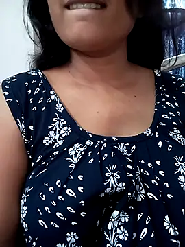 Snapshot of Hot-Jasmin chatting on September 2025 03:50:02 AM Hot-Jasmin online show from September 2025 03:50:02 AM