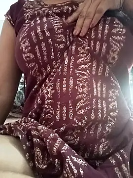 Snapshot of Hot-Jasmin chatting on November 2025 02:32:01 AM Hot-Jasmin online show from November 2025 02:32:01 AM