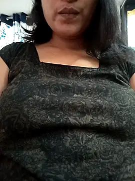 Snapshot of Hot-Jasmin chatting on November 2025 03:04:01 AM Hot-Jasmin online show from November 2025 03:04:01 AM