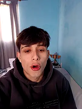 Snapshot of matiatr1112 chatting on November 2025 11:22:01 AM matiatr1112 online show from November 2025 11:22:01 AM