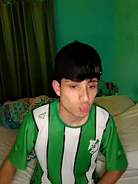 Snapshot of matiatr1112 chatting on November 2025 11:36:02 PM matiatr1112 online show from November 2025 11:36:02 PM