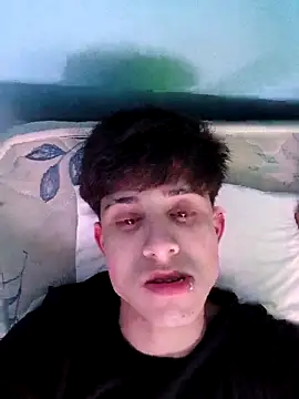 Snapshot of matiatr1112 chatting on November 2025 05:05:01 AM matiatr1112 online show from November 2025 05:05:01 AM