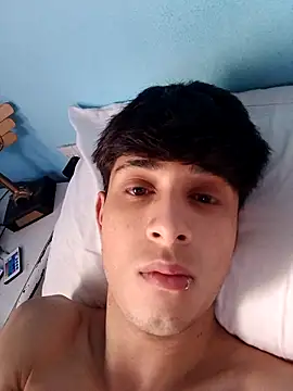 Snapshot of matiatr1112 chatting on November 2025 07:13:02 PM matiatr1112 online show from November 2025 07:13:02 PM