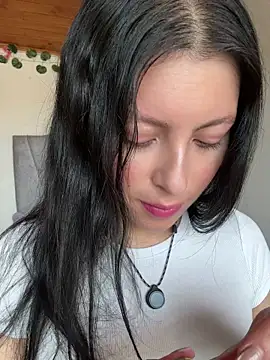 Snapshot of Mia_salinass chatting on July 2026 05:51:02 PM Mia salinass online show from July 2026 05:51:02 PM