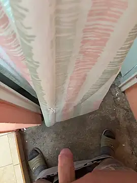 Snapshot of cfomega4592 chatting on October 2025 05:33:01 PM cfomega4592 online show from October 2025 05:33:01 PM