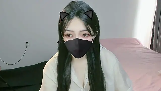 Snapshot of Sparkly_Candy chatting on September 2025 02:38:02 AM Sparkly Candy online show from September 2025 02:38:02 AM