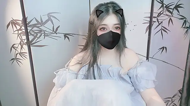 Snapshot of Sparkly_Candy chatting on November 2025 02:39:01 PM Sparkly Candy online show from November 2025 02:39:01 PM