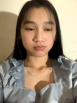 Snapshot of -Lie-06 chatting on October 2025 02:51:02 PM -Lie-06 online show from October 2025 02:51:02 PM