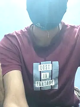 Snapshot of GirlsCrush_ chatting on September 2025 07:04:01 PM GirlsCrush  online show from September 2025 07:04:01 PM