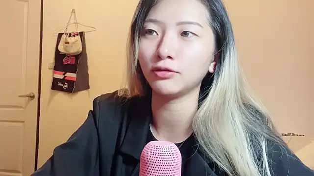 Snapshot of xu9920 chatting on September 2025 12:39:01 PM xu9920 online show from September 2025 12:39:01 PM