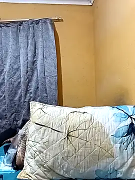 HappygalTheQueen online show from November 2025 06:45:02 PM